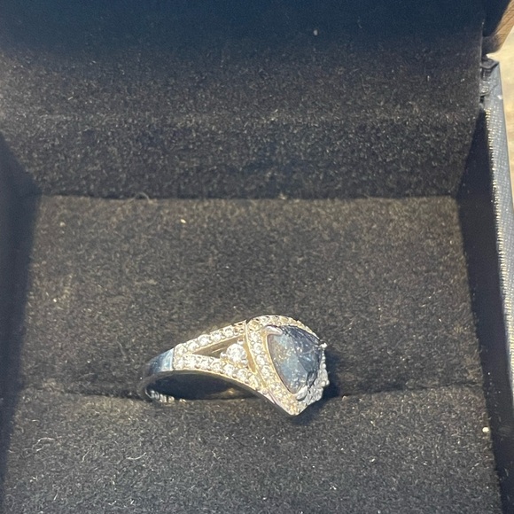 Bomb Party OG Black Ice Crystal Ring - Picture 3 of 3